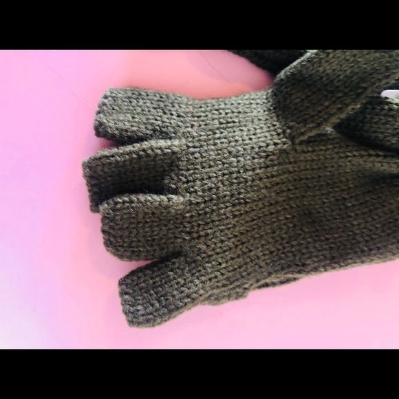 K Dark Green Winter Gloves Size Small - Picture 4 of 6